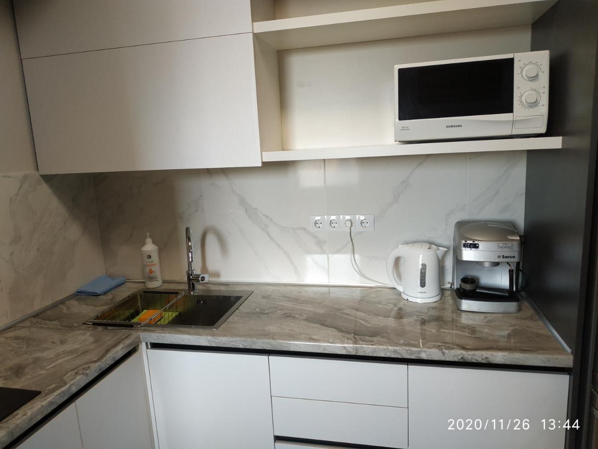 Vip Apartment У Центрі Міста, Новобуджк Театральний,Дуже Простора Rivne Eksteriør bilde