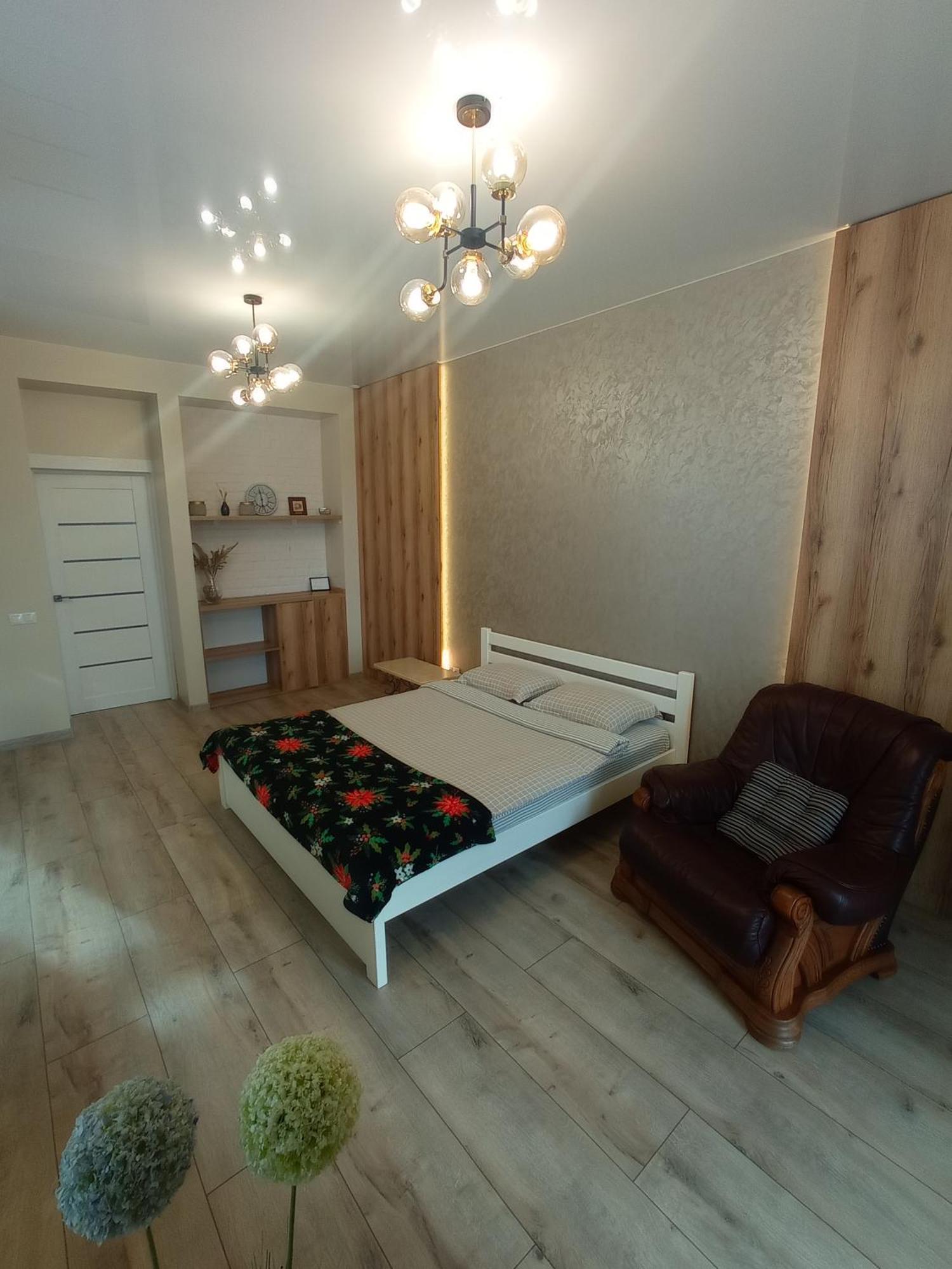 Vip Apartment У Центрі Міста, Новобуджк Театральний,Дуже Простора Rivne Eksteriør bilde